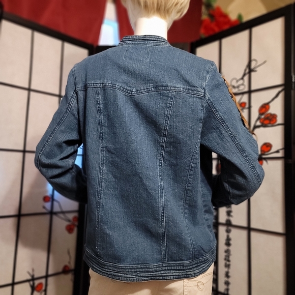 LAL (LIVE A LITTLE) LADIES WASHED DENIM SHOT JACKET SUEDE ART DESIGN/SIZE MEDIUM - Picture 13 of 16